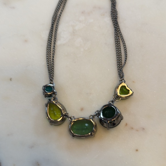 Chunky multi colored greens necklace with earrings. Get your Green for March! - Picture 7 of 8